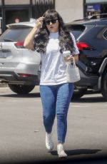 AMANDA BYNES and Paul Michael Out in Van Nuys 05/07/2022