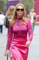 AMANDA HOLDEN Leaves Heart FM in London 05/11/2022