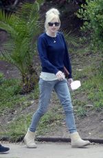 ANNA FARIS Out and About in Los Angeles 05/24/2022