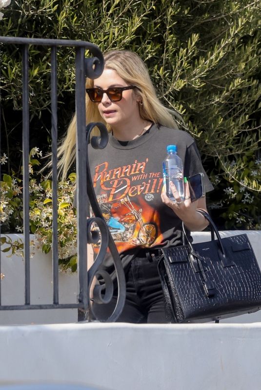 ASHLEY BENSON Out in Los Feliz 05/02/2022