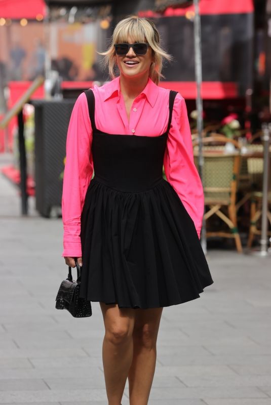 ASHLEY ROBERTS Arrives at Heart Radio in London 05/26/2022