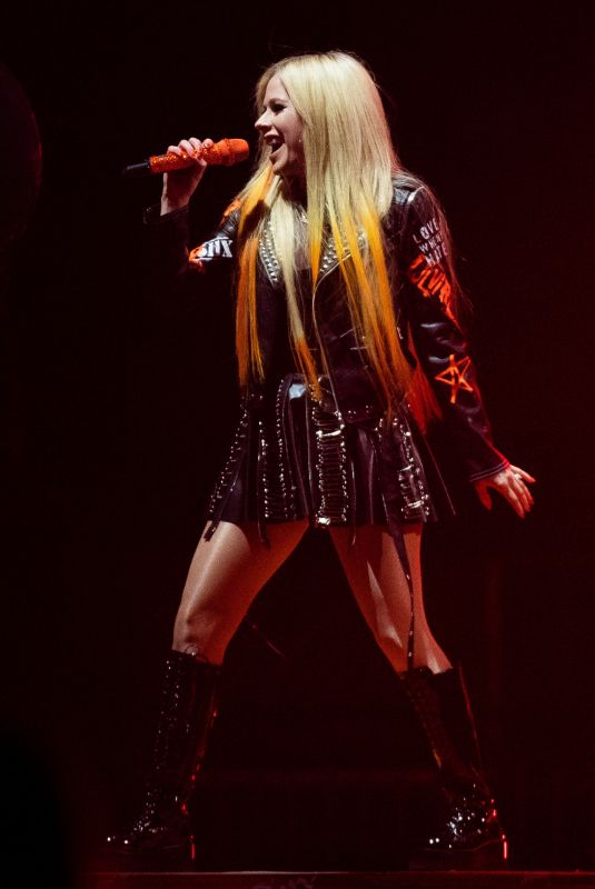 AVRIL LAVIGNE Performs at a Concert in Toronto 05/13/2022