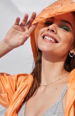 BARBARA PALVIN for Alo Yoga 05/03/2022
