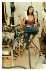 BELLA and GIGI HADID, KENDALL JENNER, KAIA GERBER and VITTORIA CERETTI in Vogue Magazine, UK June 2022