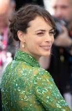 BERENICE BEJO at Coupez! Photocall at 75th Cannes Film Festival 05/18/2022