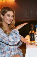BILLIE LOURD at Billie Lourd