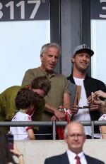 BLAKE LIVELY and Ryan Reynolds at Bromley v Wrexham - Buildbase FA Trophy Final in London 05/22/2022