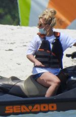 BRITNEY SPEARS Jet Skiing in Cabo San Lucas 05/09/2022