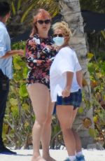 BRITNEY SPEARS Jet Skiing in Cabo San Lucas 05/09/2022