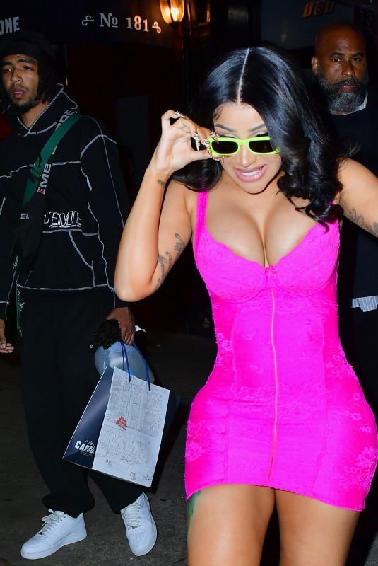 CARDI B Out on Mother’s Day in New York 05/08/2022