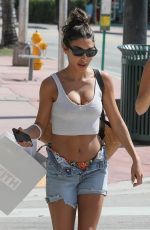 CHANTEL JEFFRIES Out Shopping in Miami 05/09/2022