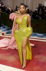 CHLOE BAILEY at Met Gala Celebrating In America: An Anthology of Fashion in New York 05/02/2022