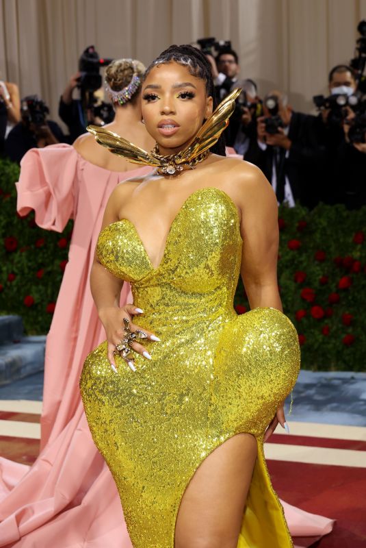 CHLOE BAILEY at Met Gala Celebrating In America: An Anthology of Fashion in New York 05/02/2022