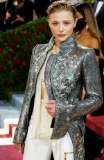 CHLOE MORETZ at Met Gala Celebrating In America: An Anthology of Fashion in New York 05/02/2022