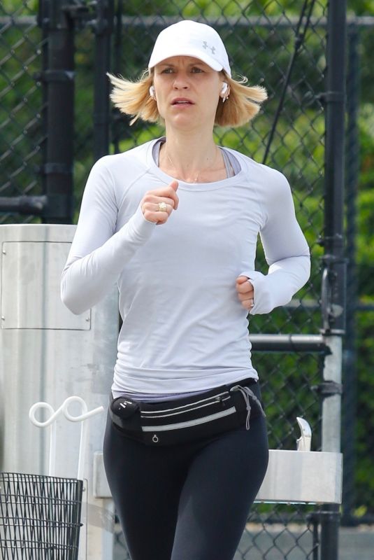 CLAIRE DANES Out Jogging at Hudson River Park 05/26/2022