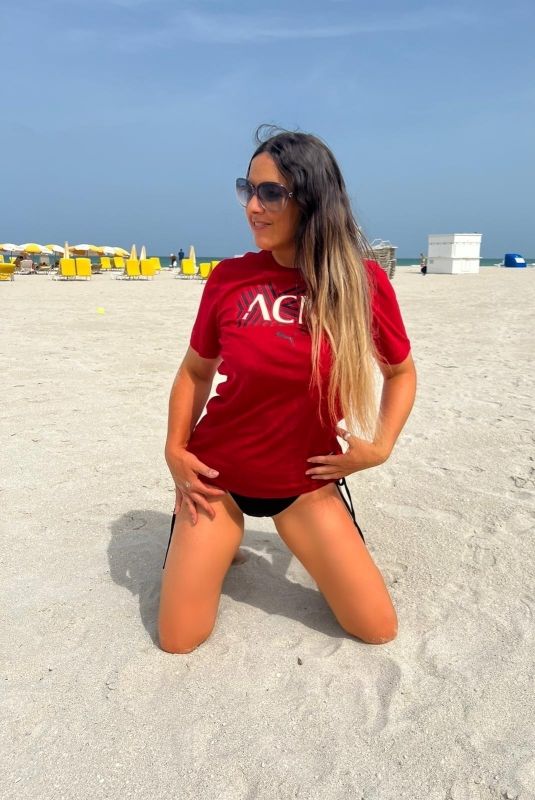 CLAUDAIA ROMANI at a Beach in Miami 05/21/2022