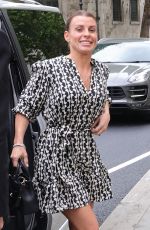 COLEEN ROONEY Arrives at Wagatha Christie Trial at Royal Courts of Justice in London 05/11/2022