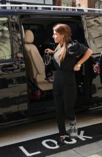 COLEEN ROONEY Arrives for Libel Case Against Rebekah Vardy at High Court in London 05/12/2022