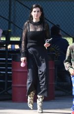 DAISY LOWE Visiting Her Father Gavin Rossdale at a Baseball Game 05/08/2022
