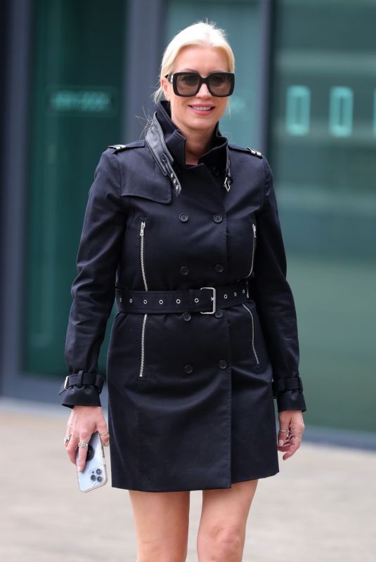 DENISE VAN OUTEN Arrives at s Steph