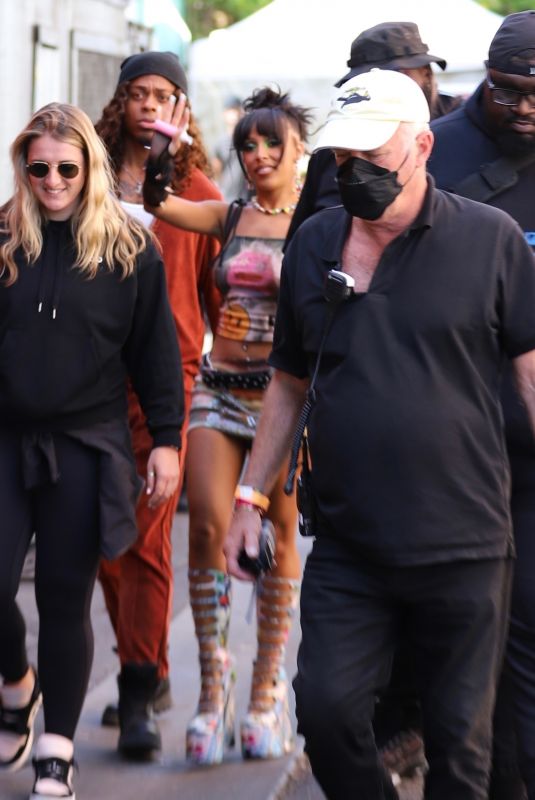 DOJA CAT Arrives on ther Set of a Music Video in West Hollywood 05/09/2022