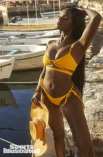 DUCKIE THOT for Sports Illistrated Swimsuit 2022 Edition
