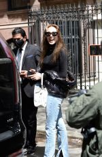 EILEEN GU Out in New York 05/01/2022