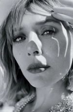 ELIZABETH OLSEN for S Moda Magazine, Summer 2022