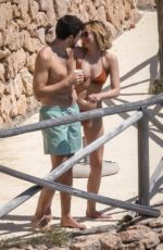 ELIZABETH OLSEN in Bikini in Tuscany 05/25/2022