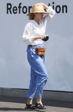 ELIZABETH OLSEN Out Shopping for Groceries in Los Angeles 05/19/2022