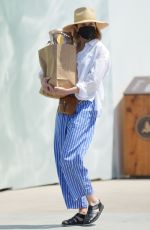 ELIZABETH OLSEN Out Shopping for Groceries in West Hollywood 05/19/2022