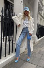 ELSA HOSK - Instagram Photos 05/09/2022