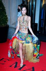 EMILY RATAJKOWKI Heading to 2022 Met Gala in New York 05/02/2022 