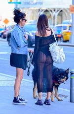 EMILY RATAJKOWSKI Out and About in New York 05/18/2022
