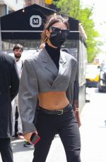EMILY RATAJKOWSKI Out in New York 03/05/2022
