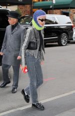 EMMA CHAMBERLAIN Arrives at Carlyle Hotel in New York 05/01/2022