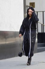 ERIN BRIA WRIGHT Out in Beverly Hills Hilming Her Reality TV Show 05/03/2022