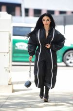 ERIN BRIA WRIGHT Out in Beverly Hills Hilming Her Reality TV Show 05/03/2022