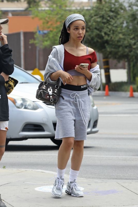 FKA TWIG Leaevs Daily Workout Session in Los Angeles 05/17/2022