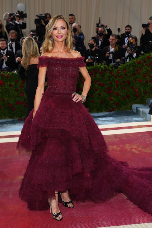 GEORGINA CHAPMAN at Met Gala Celebrating In America: An Anthology of Fashion in New York 05/02/2022