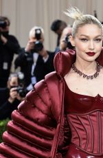 GIGI HADID at Met Gala Celebrating In America: An Anthology of Fashion in New York 05/02/2022