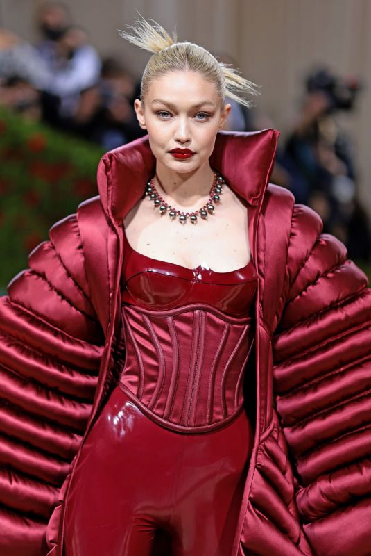 GIGI HADID at Met Gala Celebrating In America: An Anthology of Fashion in New York 05/02/2022