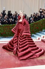 GIGI HADID at Met Gala Celebrating In America: An Anthology of Fashion in New York 05/02/2022