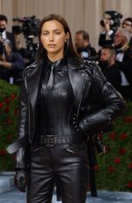 IRINA SHAYK at Met Gala Celebrating In America: An Anthology of Fashion in New York 05/02/2022