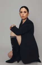 JAVIERA MENA for L