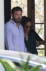 JENNIFER LOPEZ and Ben Affleck Checking Out a $68m Mansion in Los Angeles 05/07/2022