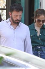 JENNIFER LOPEZ and Ben Affleck Checking Out a $68m Mansion in Los Angeles 05/07/2022