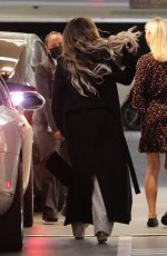 JENNIFER LOPEZ Arrives at Office Building in Los Angeles 05/09/2022