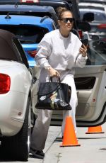 JENNIFER LOPEZ Heading to a Dance Studio in Los Angeles 05/24/2022