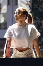 JENNIFER LOPEZ Out in Los Angeles 05/25/2022